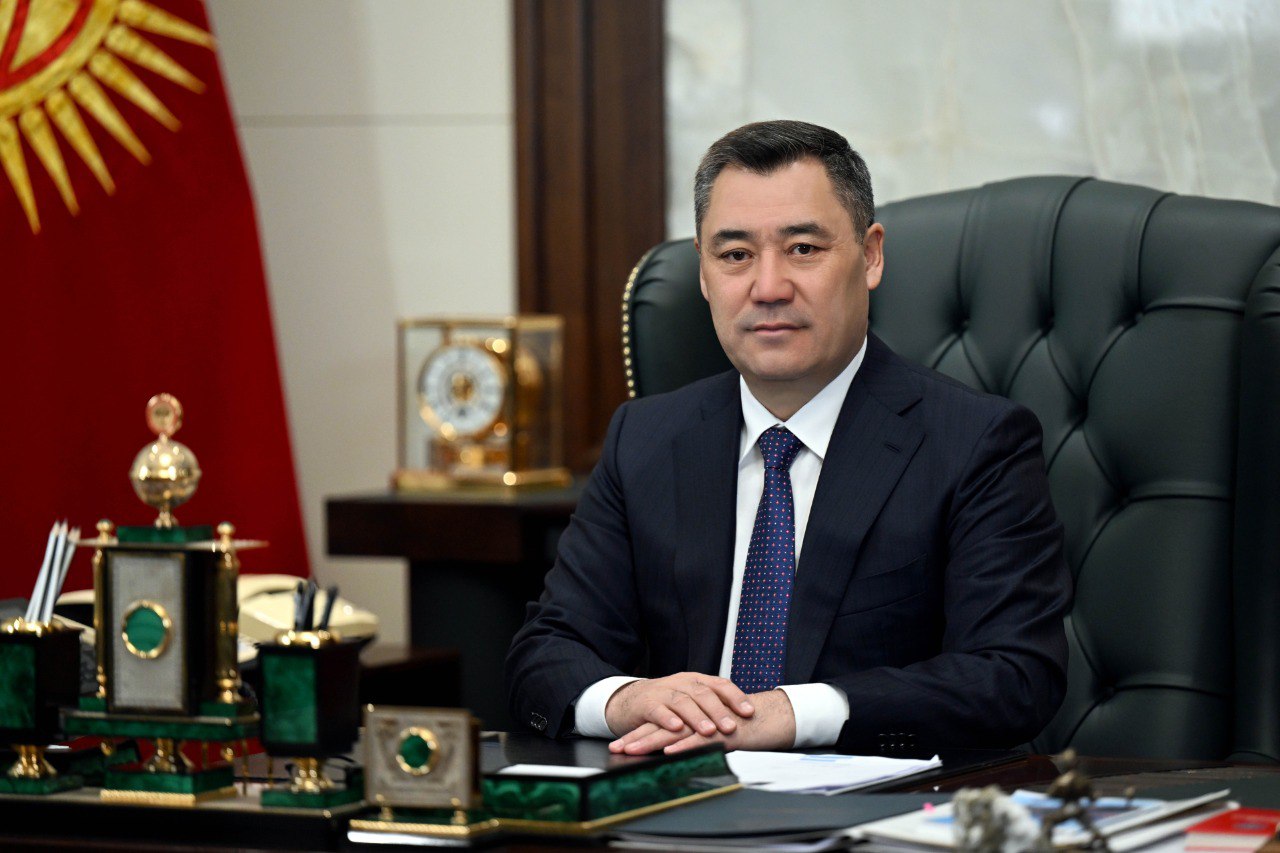 Поздравление Президента Садыра Жапарова с Днем знаний